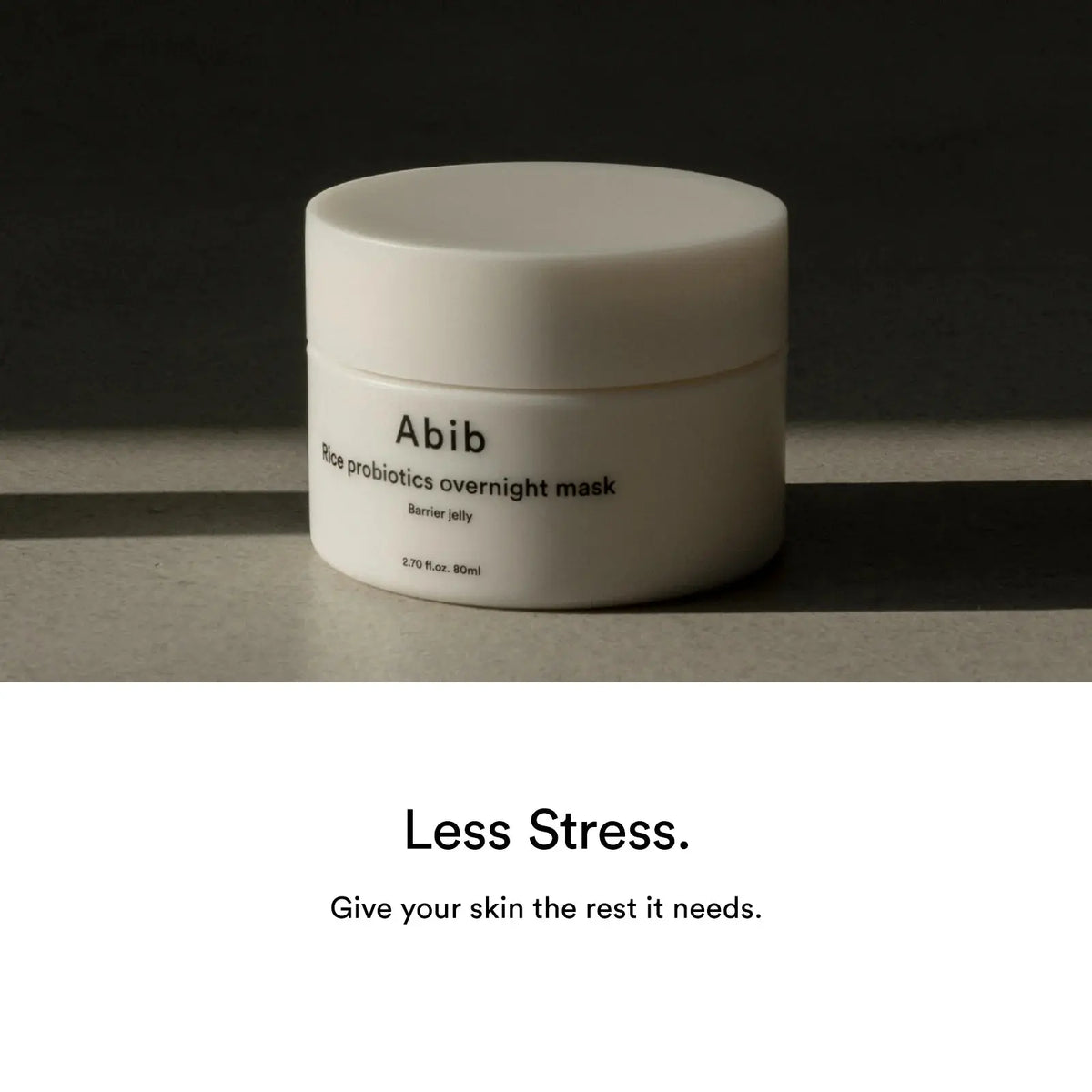 Gesloten pot Abib Rice Probiotics Overnight Mask Barrier Jelly voor een ontspannen nachtroutine