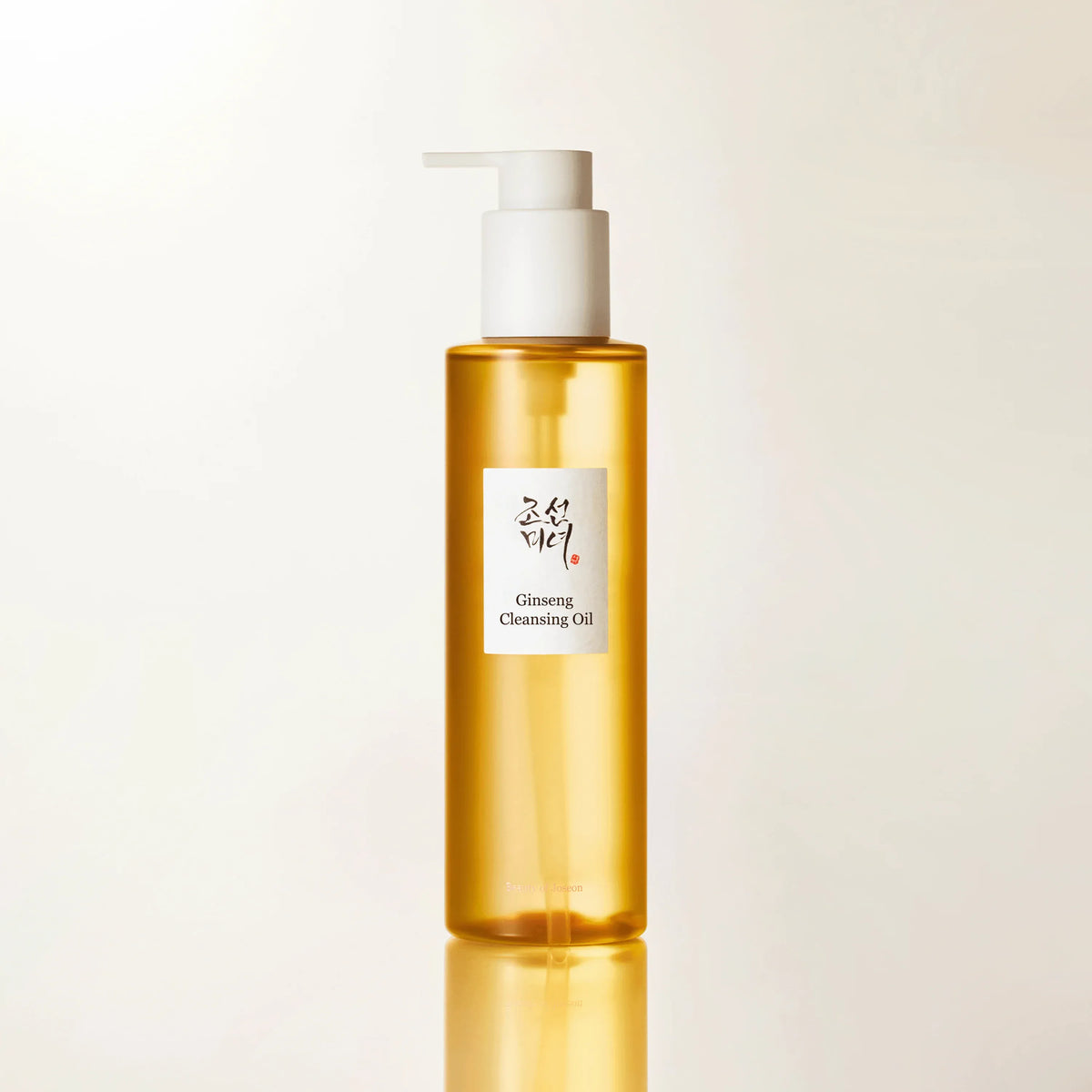 Beauty of Joseon Ginseng Cleansing Oil 210ml, pompflacon met goudkleurige reinigingsolie