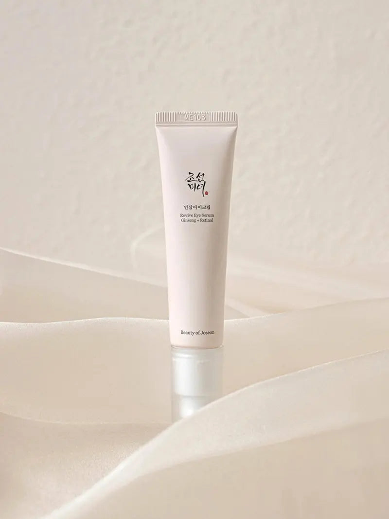 Beauty of Joseon Revive Eye Serum: Ginseng + Retinal, tube op zachte witte stof
