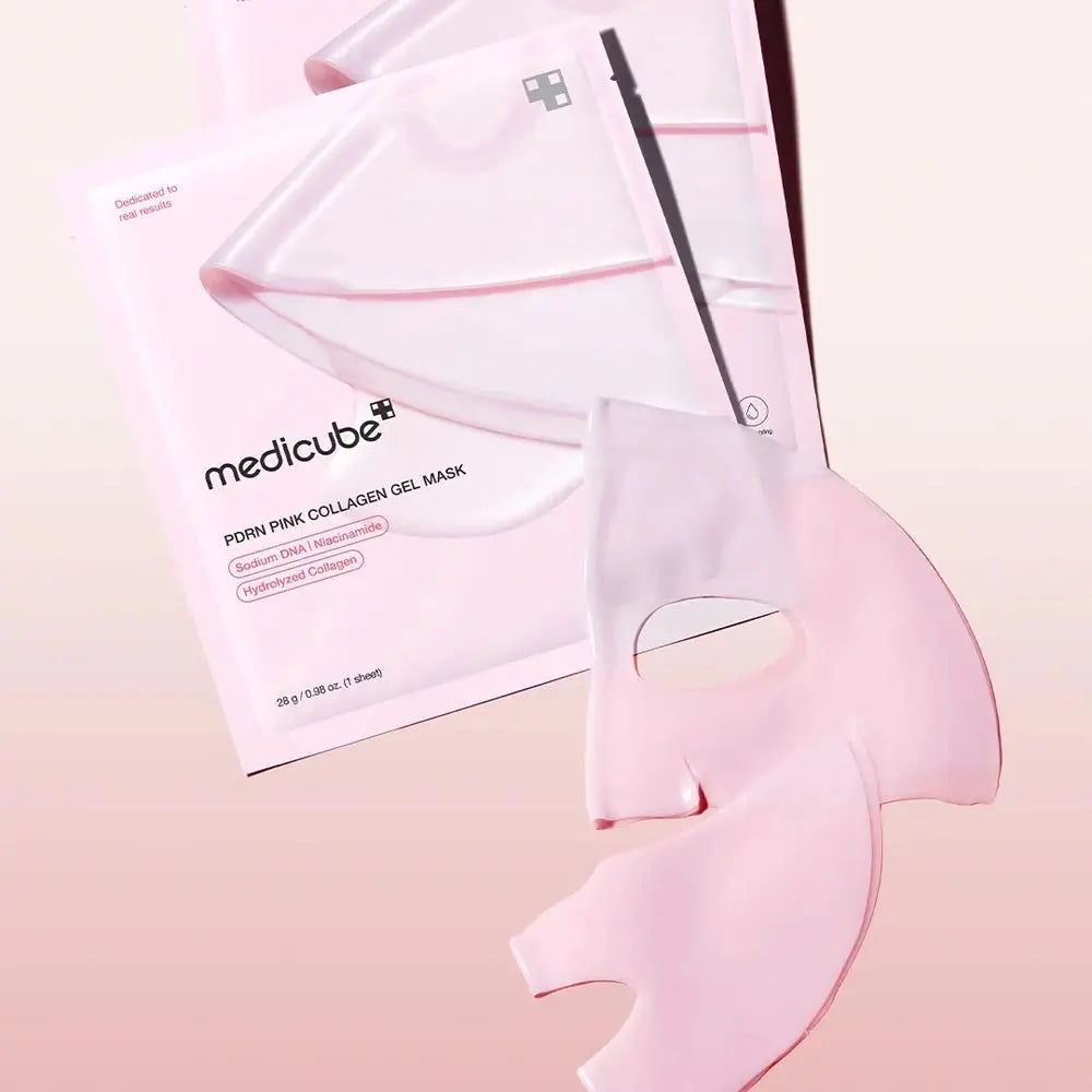 Medicube PDRN Pink Collagen Gel Mask, verpakking met het uitgevouwen roze masker