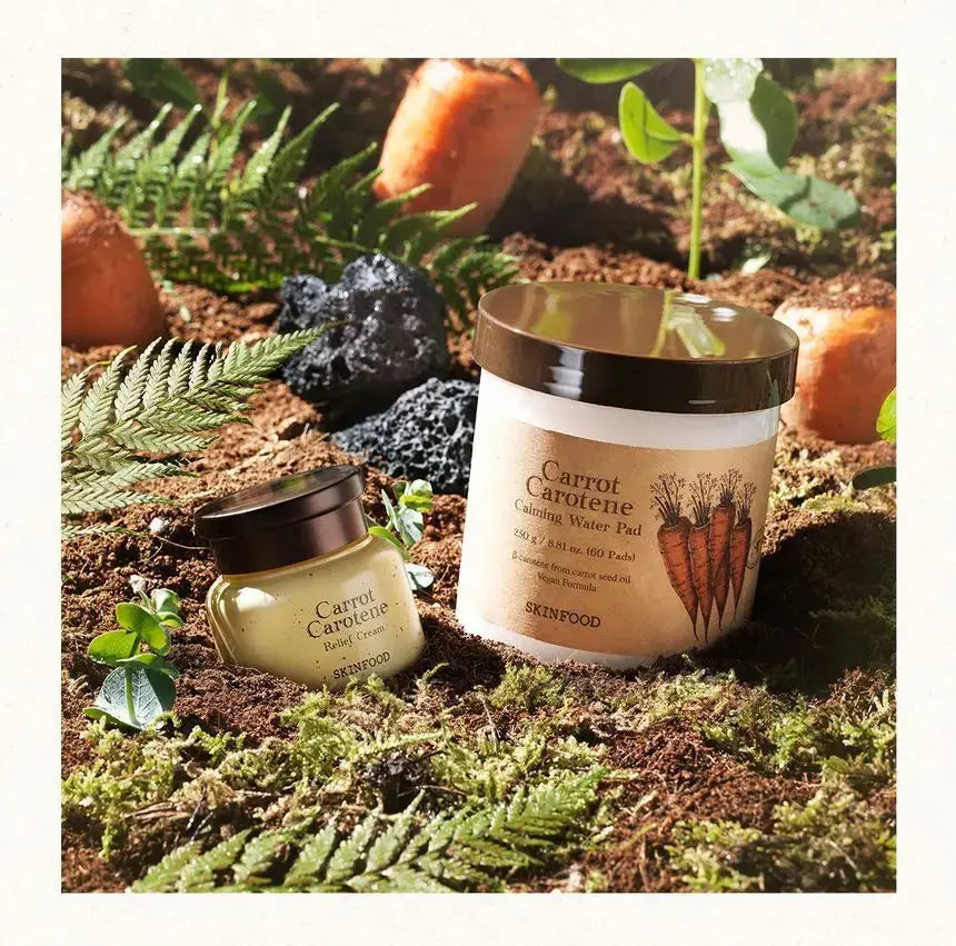 SKINFOOD Carrot Carotene Calming Water Pad, potten tussen wortels en aarde