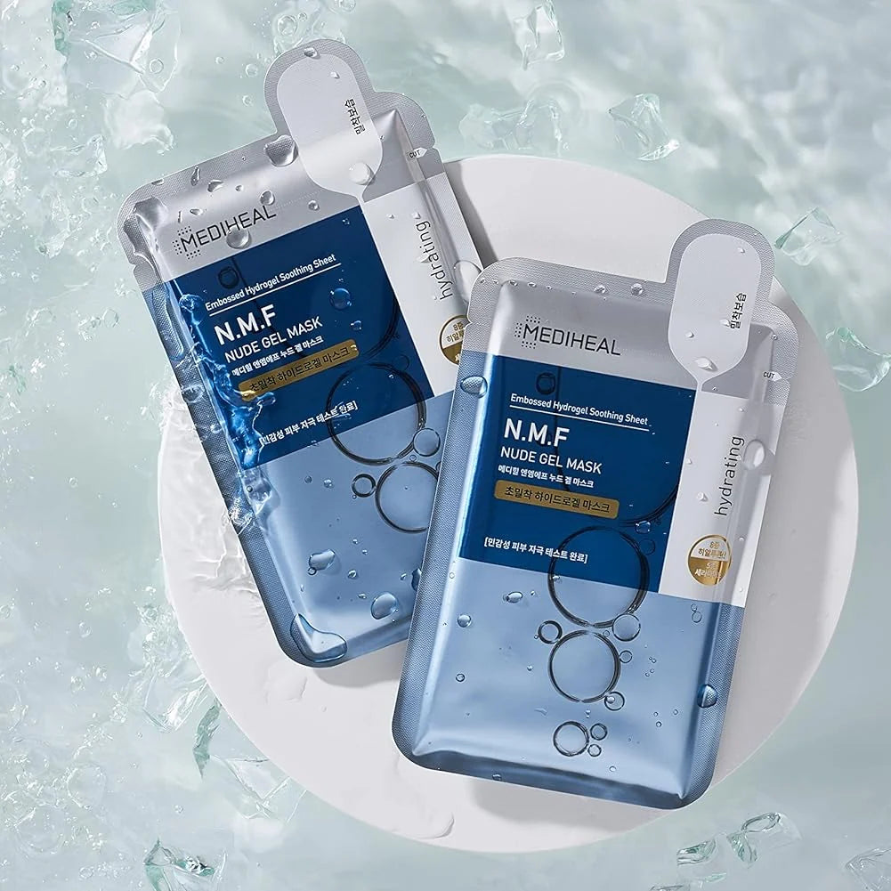 Twee Mediheal N.M.F hydrogelmaskers op ijs, voor het koelende effect