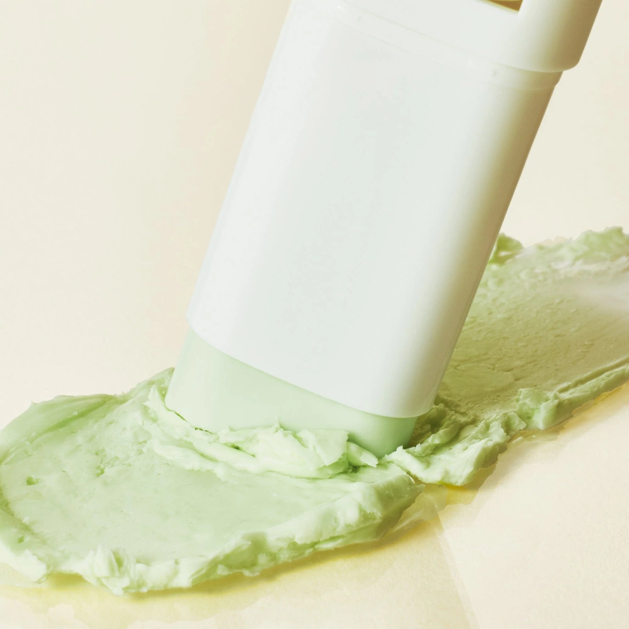 Textuur van Beauty of Joseon Matte Sun Stick uitgesmeerd