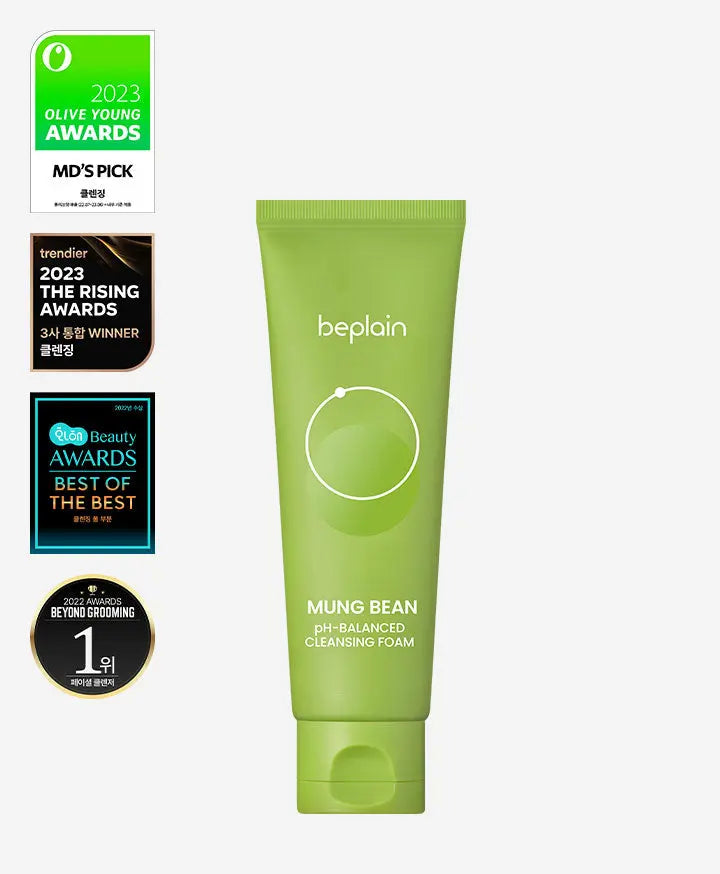 Tube beplain Mung Bean pH-balanced Cleansing Foam met prijzen van Olive Young, Hwahae en The Rising Awards