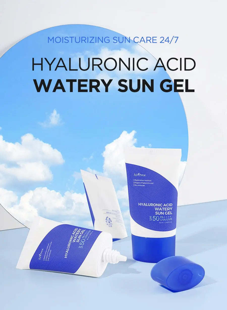 Isntree Hyaluronic Acid Watery Sun Gel SPF50+ PA++++, tubes tegen een blauwe lucht met wolken