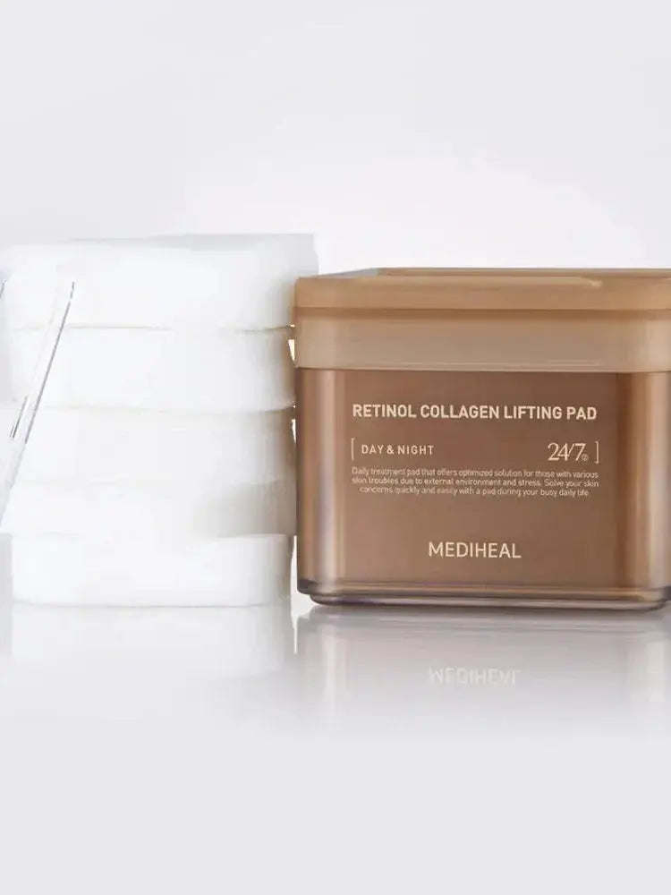 Mediheal Retinol Collagen Lifting Pad, pot naast een stapel pads